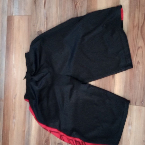 Red and black shorts - Picture 1 of 4